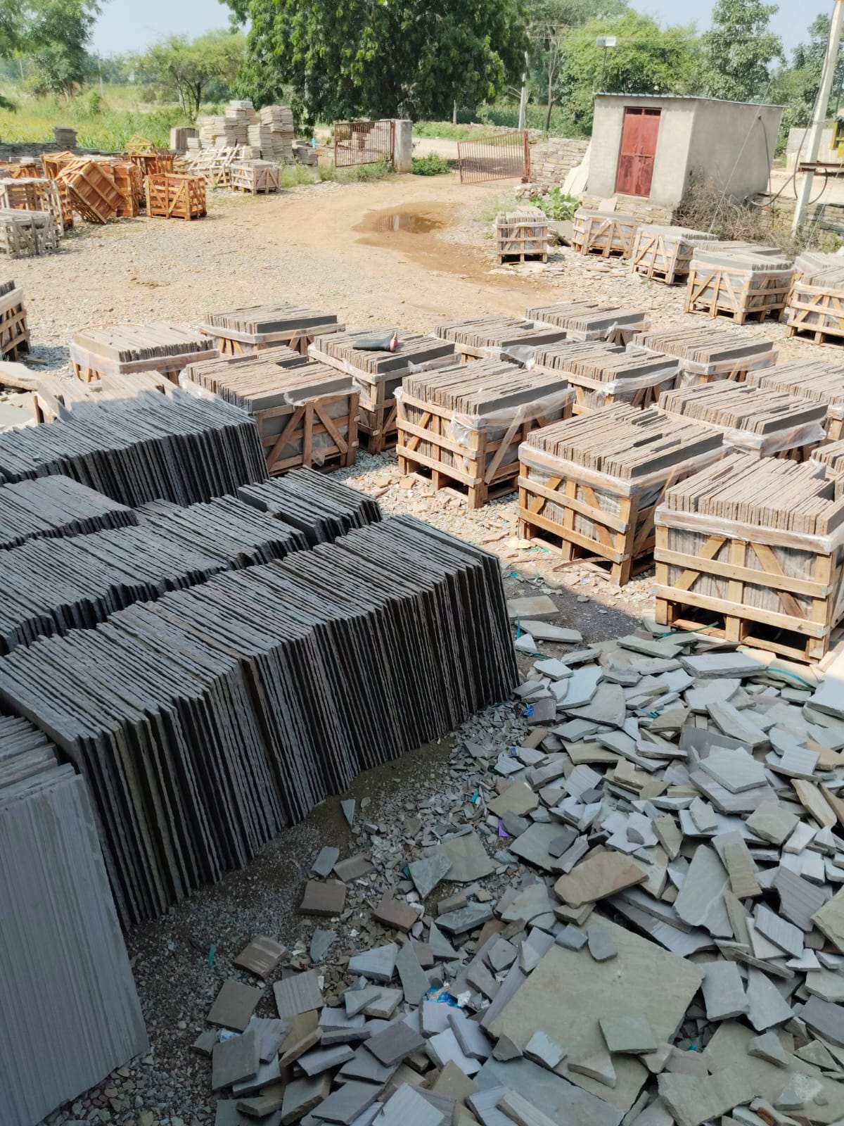 RK Stone Impex factory view 8